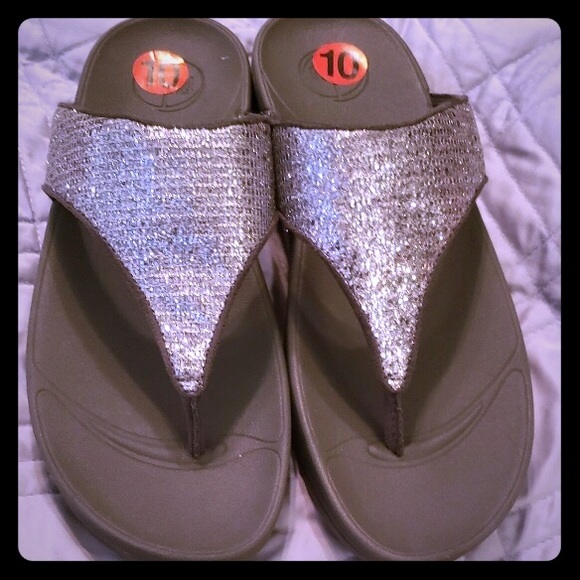 Fit Flops Silver - Picture 1 of 2